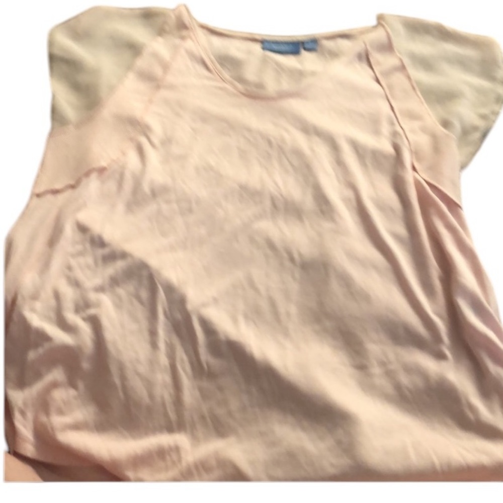 Simply Vera Vera Wang size large pink Lightweight sheer & mesh detail NWOT